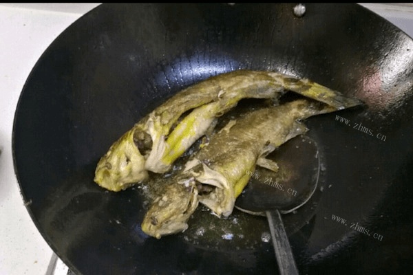 啤酒味儿的红烧嘎鱼做法图解3)