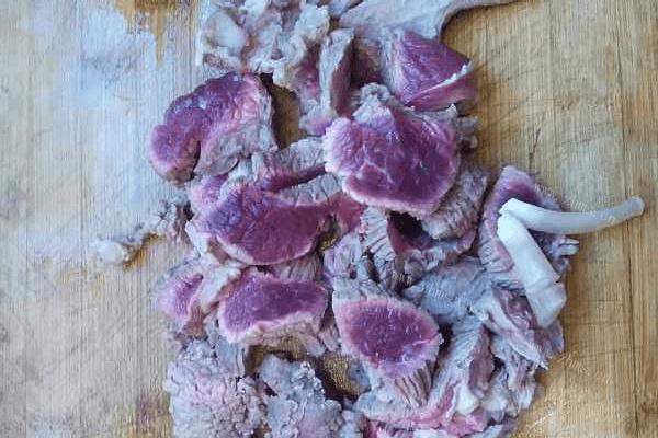 香喷喷麻辣牛肉锅仔做法图解3)