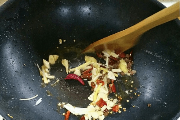 小炒肉做法图解2)