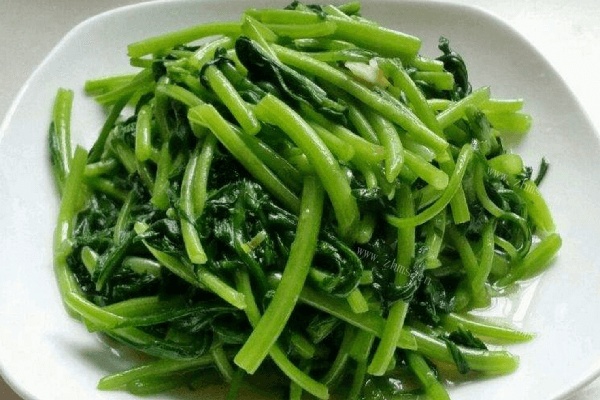 家常清炒茼蒿做法图解7)