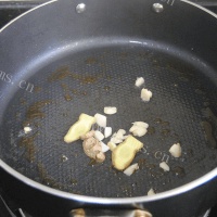 土豆烧排骨的做法图解五