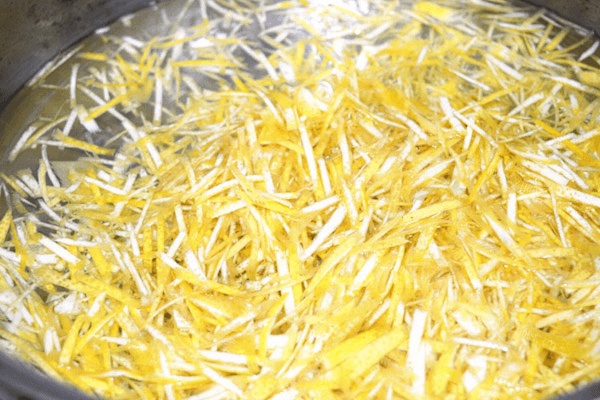 自制蜂蜜柚子茶做法图解2)