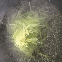 凉拌莴苣的做法图解三