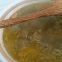 茶树菇煲老母鸡汤的做法图解三