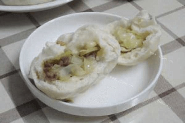 好吃的大头菜辣椒包子做法图解6)