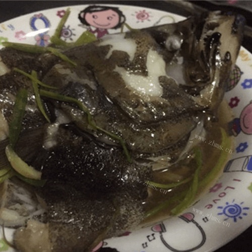 美味的清蒸鸦片鱼