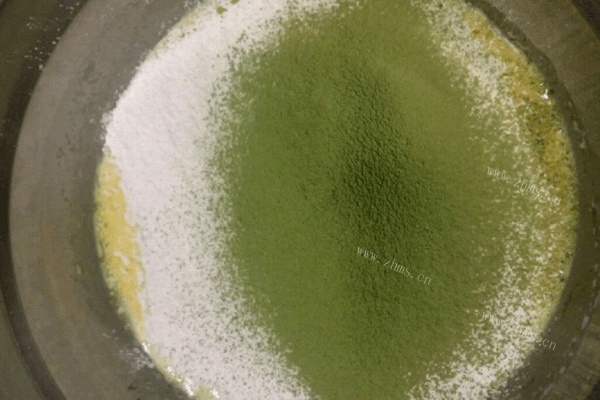 自制抹茶蛋糕做法图解3)
