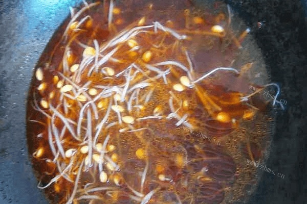 香喷喷麻辣牛肉锅仔做法图解18)