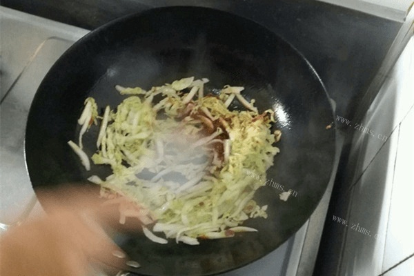 炒麻豆腐做法图解1)