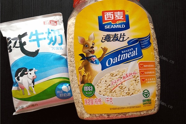 常吃不腻的牛奶燕麦粥做法图解1)