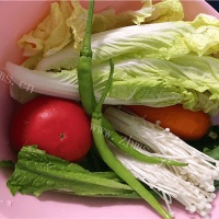 什锦蔬菜减肥蔬菜汤美味健康有营养，老人小孩都爱吃。的做法图解一