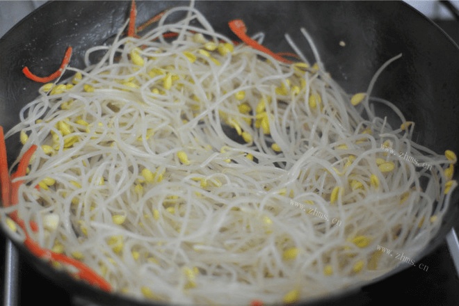 家常菜清炒黄豆芽做法图解5)