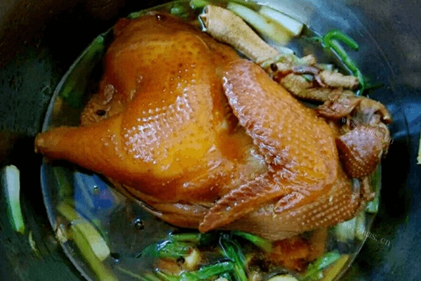 电饭煲酱油鸡的做法香喷喷的，超级好吃。做法图解4)
