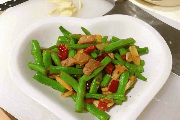 四季豆炒肉的做法