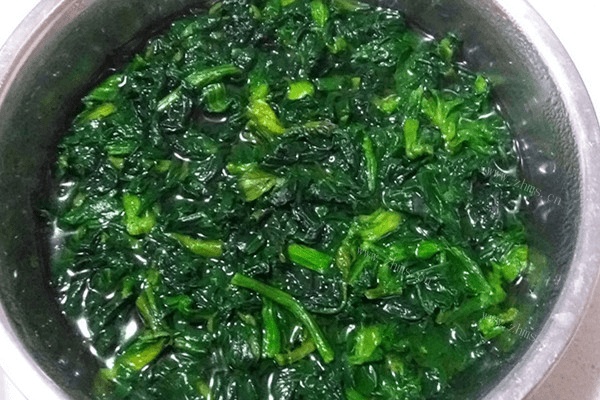 可口的凉拌橄榄菜清脆爽口，美味营养。做法图解2)