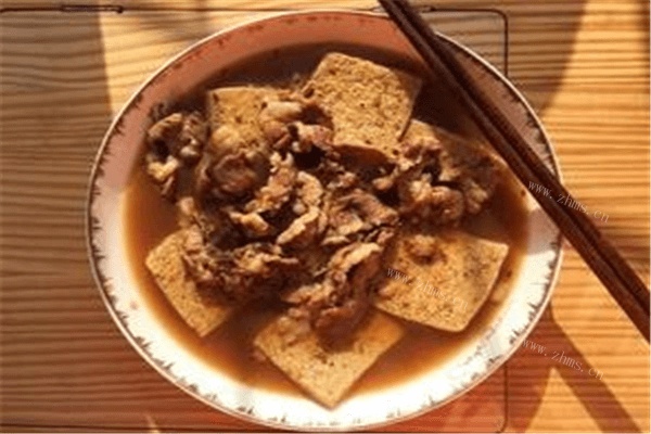 美味的羊肉炖豆腐做法图解7)