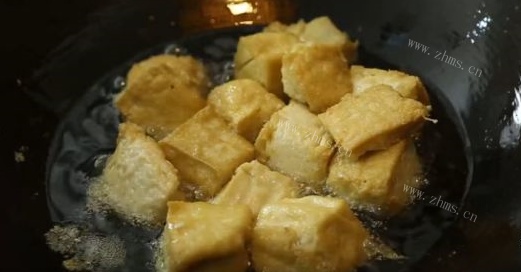 盐水韭菜炸豆腐做法图解2)