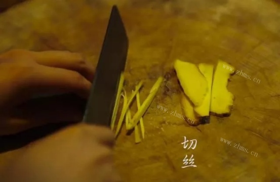 冬菜豆腐瘦肉汤做法图解1)