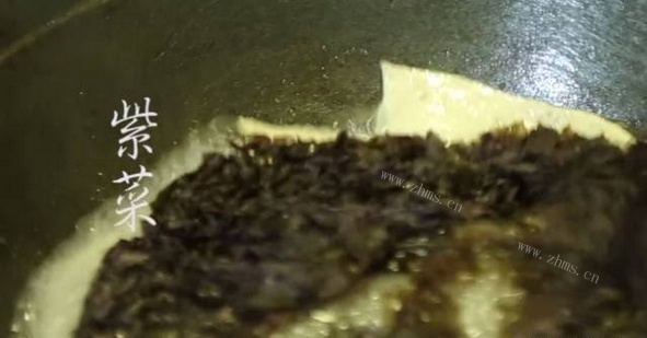 鱼饼紫菜汤做法图解5)