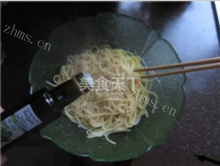 经典意式肉酱面做法图解16)