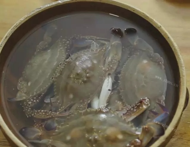 潮汕腌蟹做法图解1)