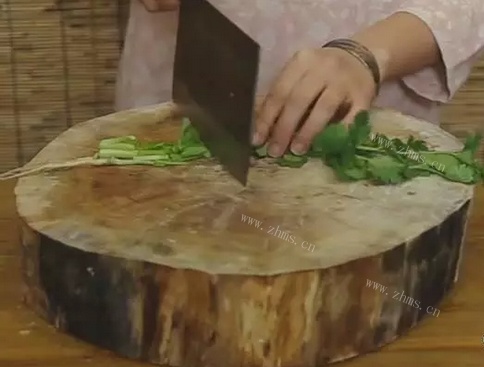 豆豉蒸排骨做法图解2)