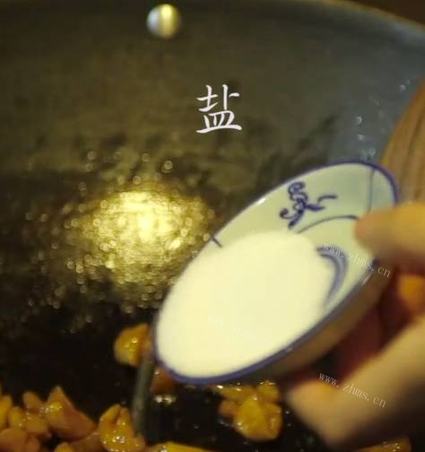 潮汕虾仁菜脯做法图解5)