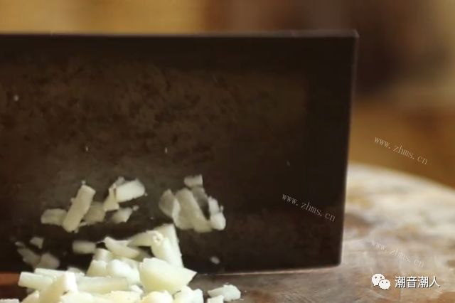 这道潮汕春节必备小吃，撑得了场面，速收做法图解3)