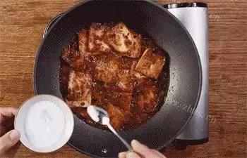 添香酱香豆腐做法图解7)
