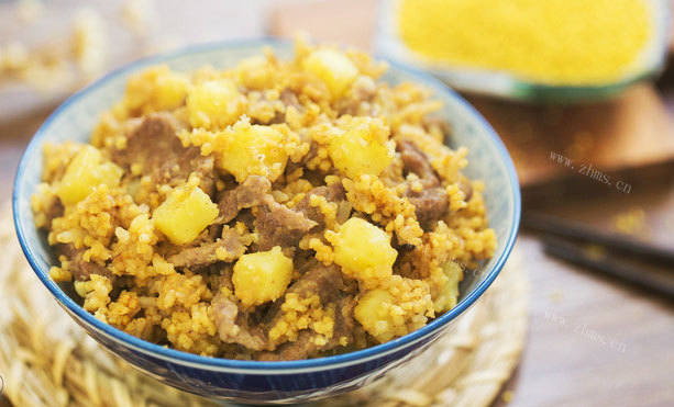 黄金土豆牛肉焖饭做法图解9)