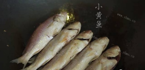 豆酱小黄鱼做法图解4)