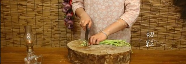 潮汕萝卜丝烙做法图解1)