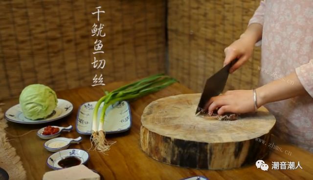 潮汕家常菜-甲子薯粉签做法图解2)