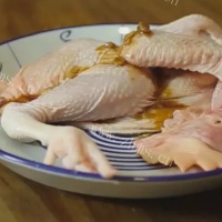 普宁豆酱焖鸡的做法图解四