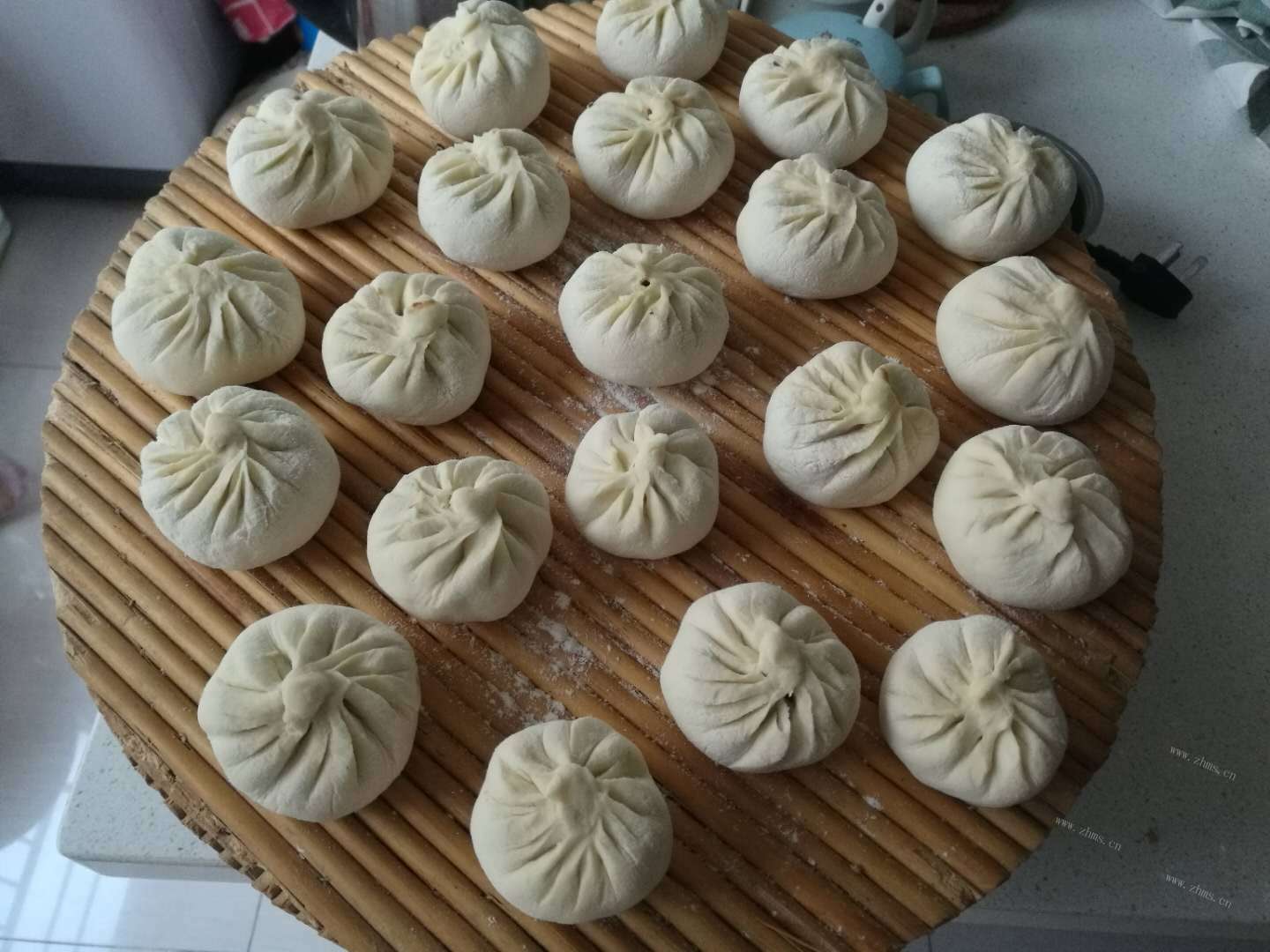 菌菇包这样做好吃加此调料才够味做法图解7)