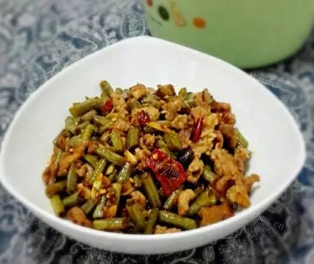 豆豉炒肉丁做法图解3)
