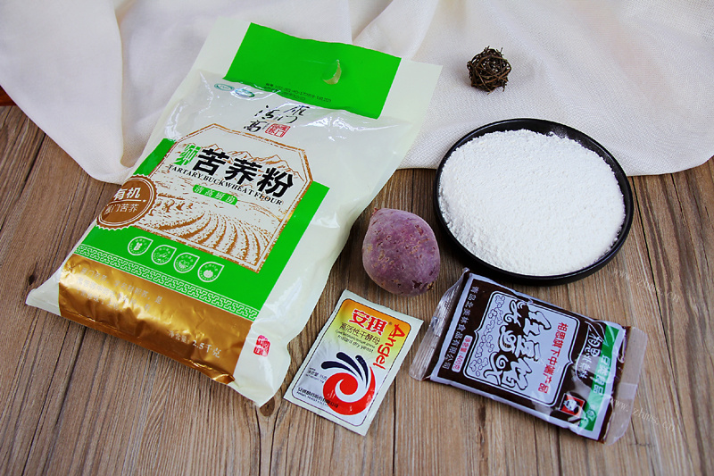 全麦苦荞紫薯包做法图解1)